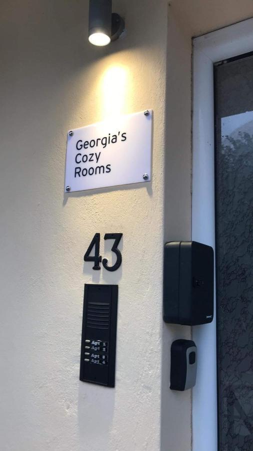 Georgia'S Cozy Rooms #4 卡瓦拉 外观 照片