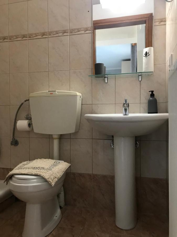 Georgia'S Cozy Rooms #4 卡瓦拉 外观 照片